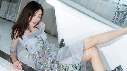 她的唇语故事无码